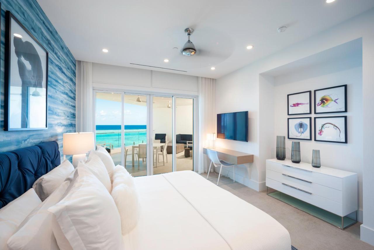 Point Club Residences