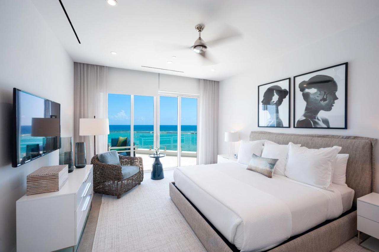 Point Club Residences 3*