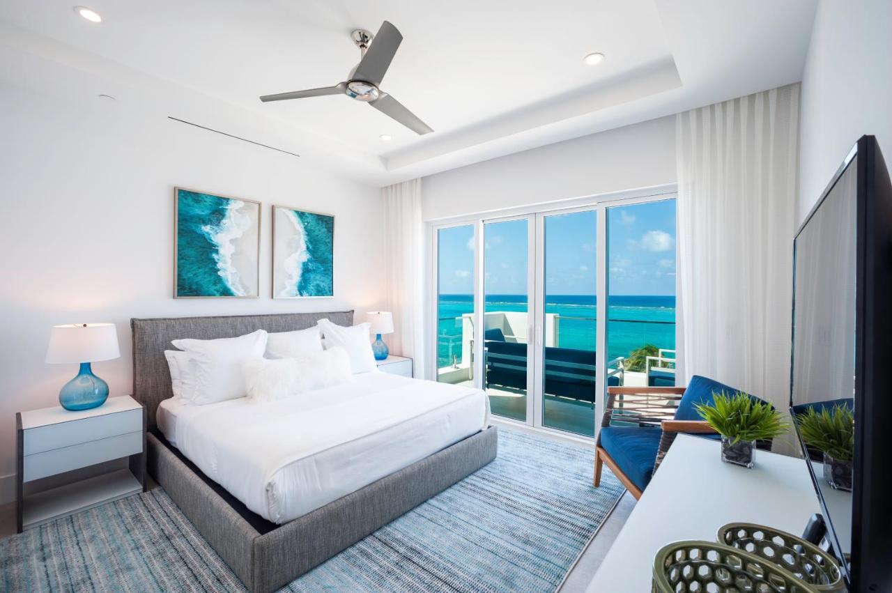 Hotel Point Club Residences