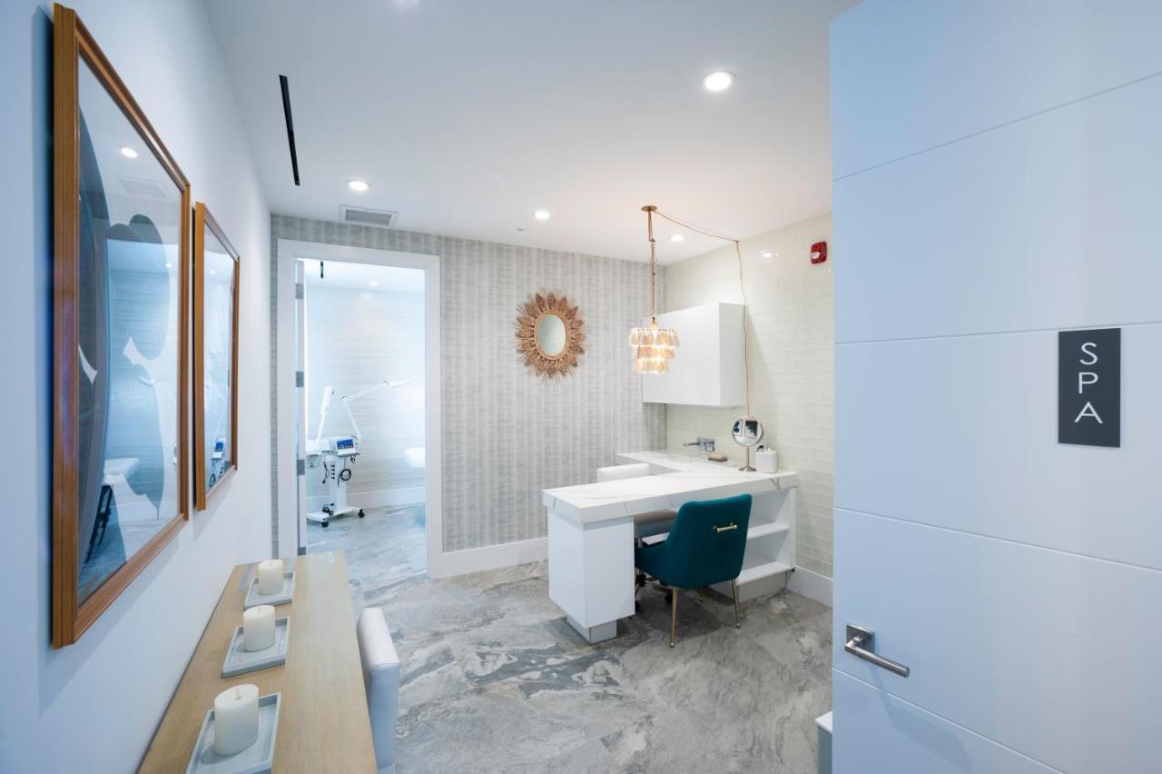 Point Club Residences Hotel Driftwood Village