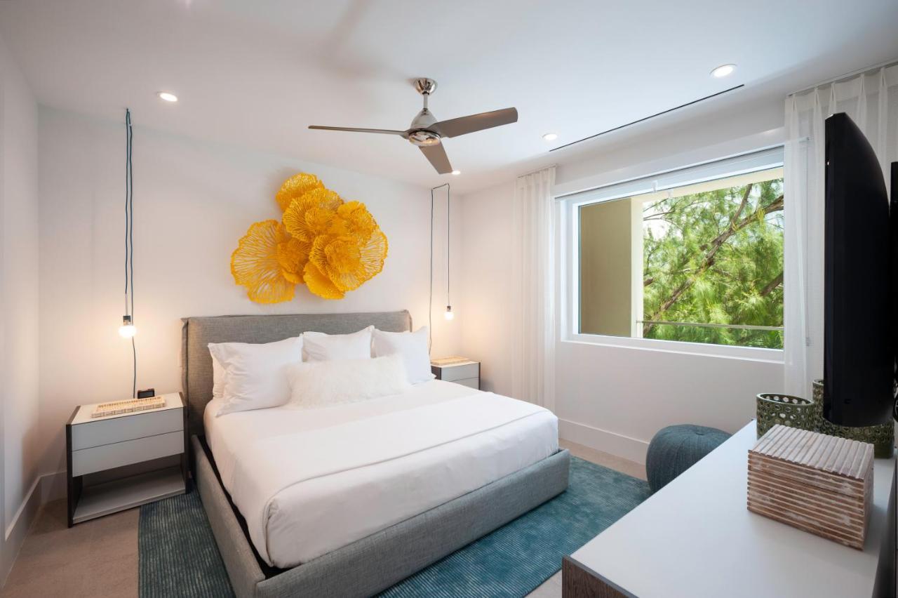 Point Club Residences