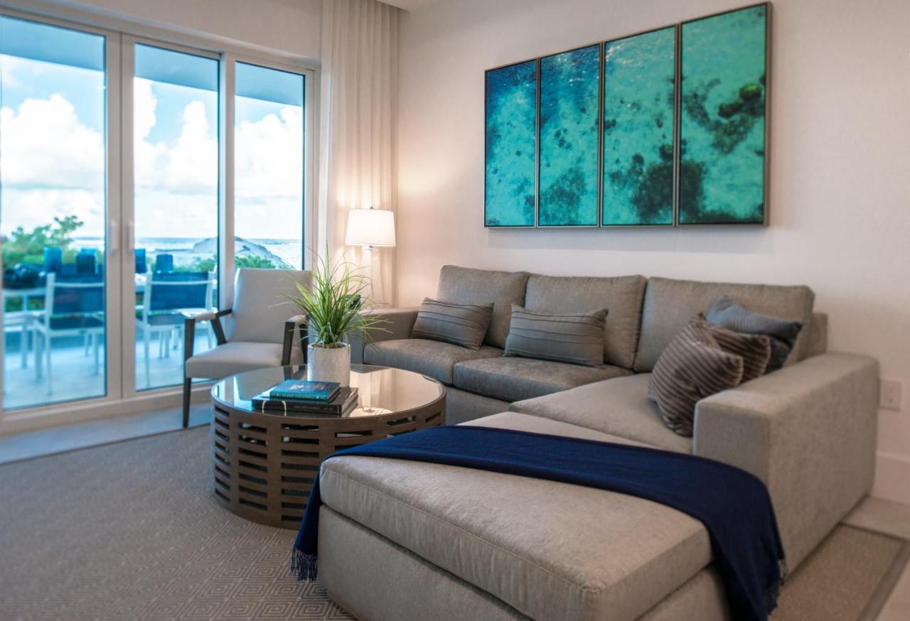 Hotel Point Club Residences